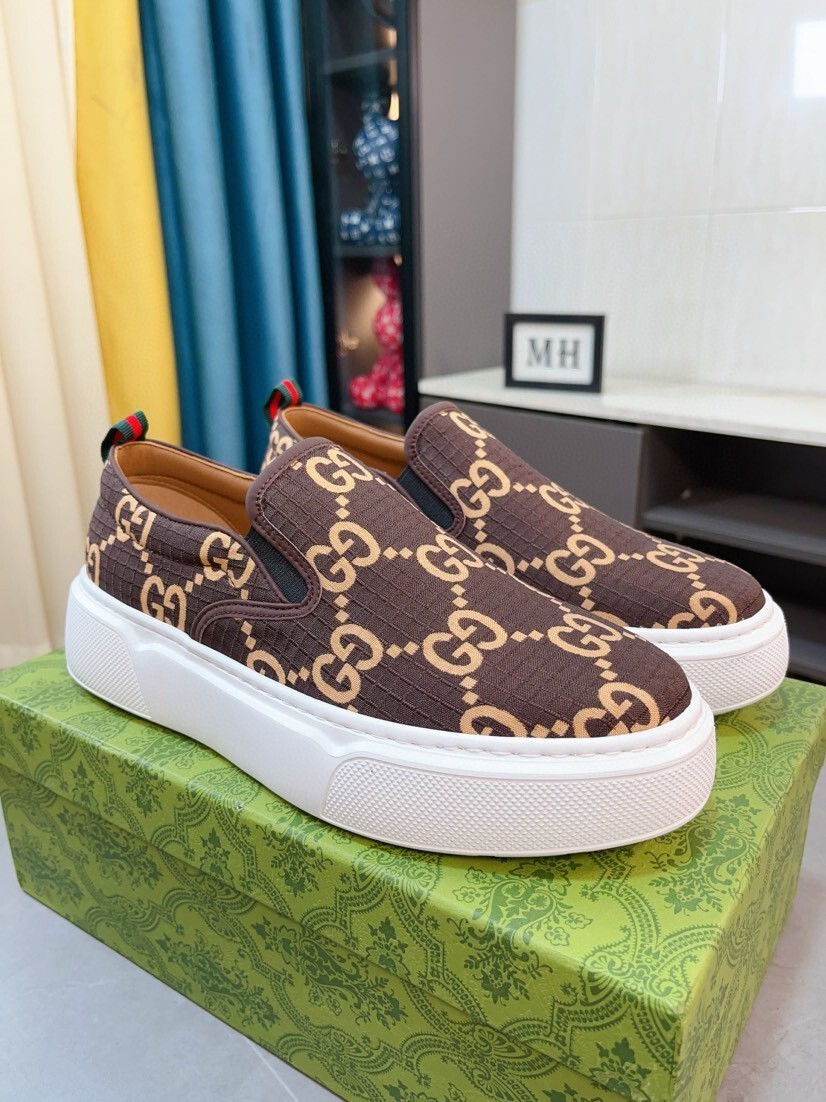 Gucci shoes
