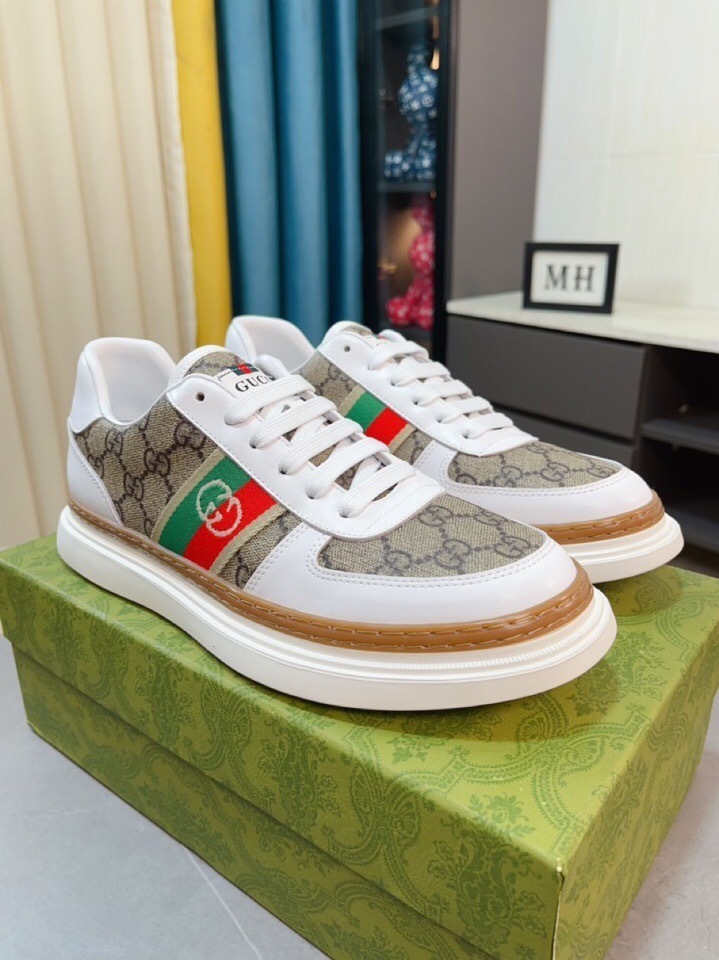 Gucci shoes