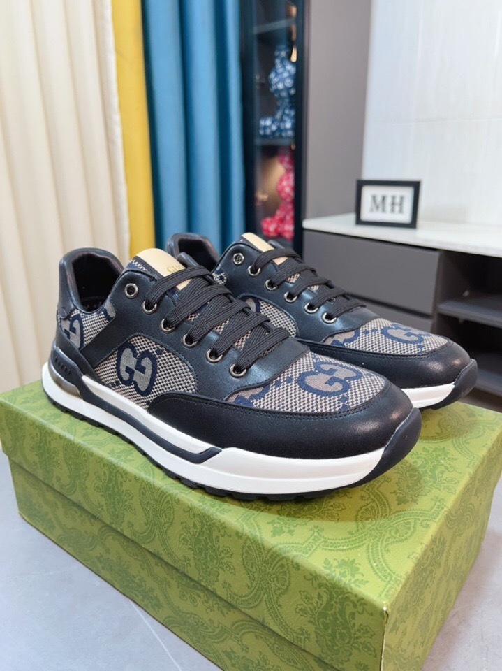 Gucci shoes