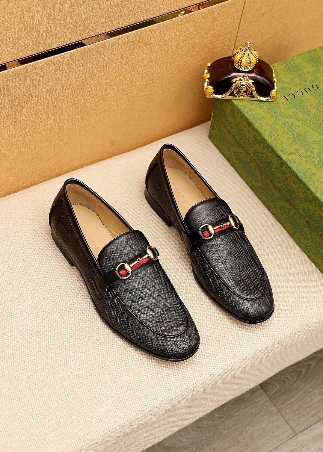 Gucci shoes
