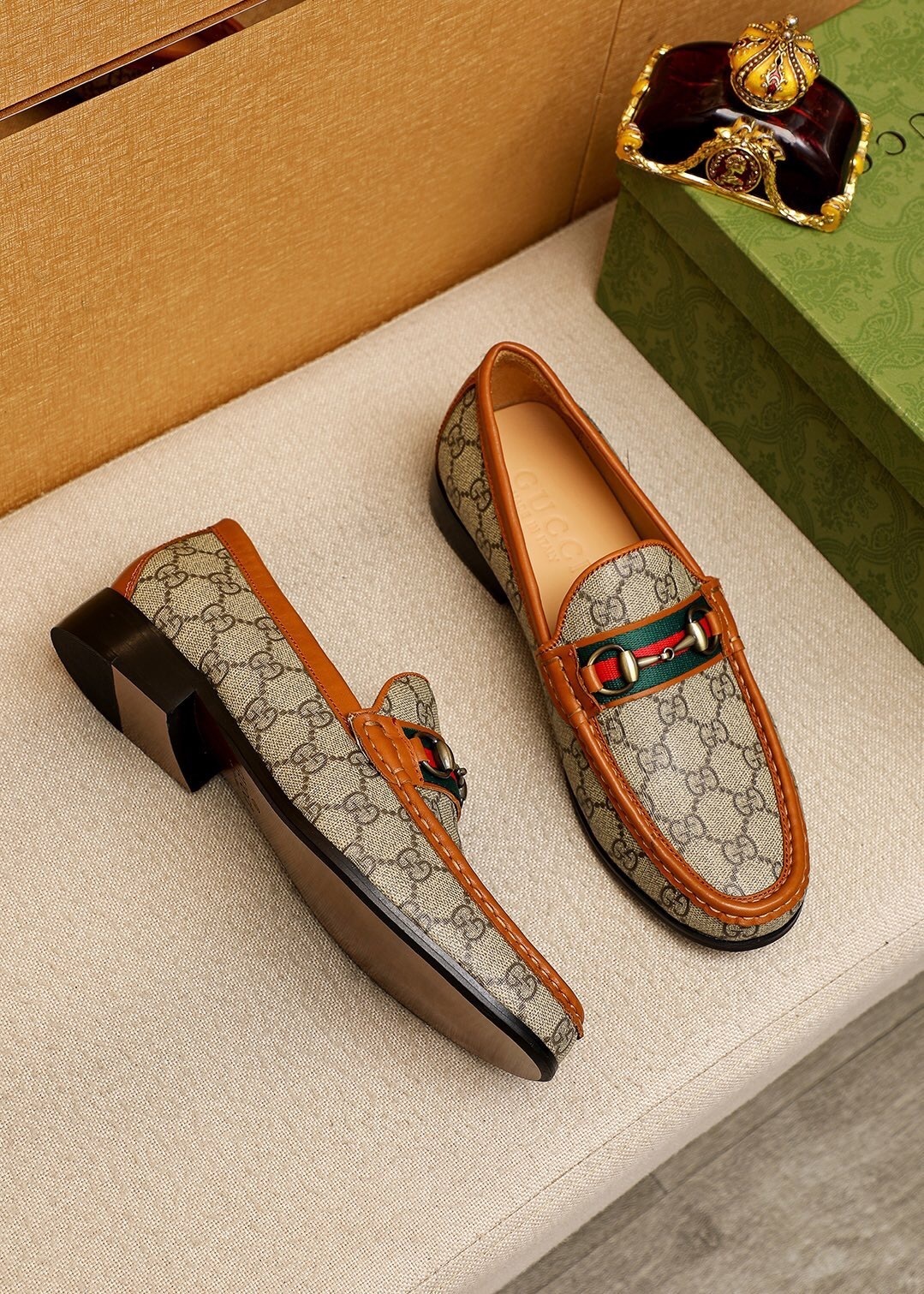 Gucci shoes