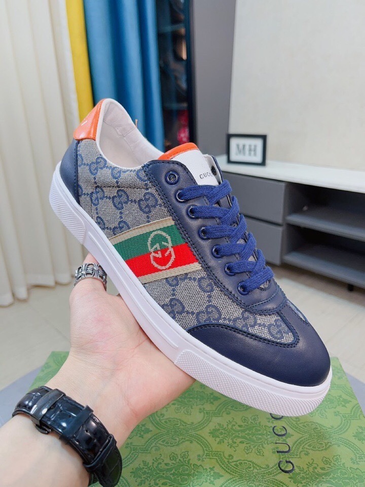 Gucci shoes