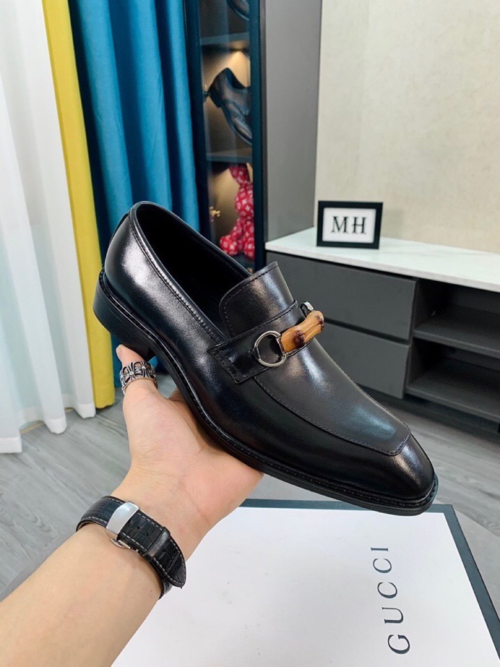 Gucci shoes