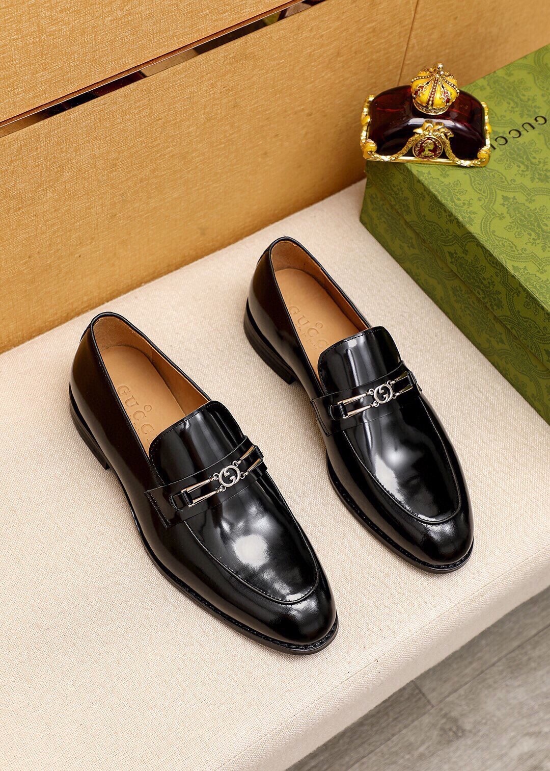 Gucci shoes
