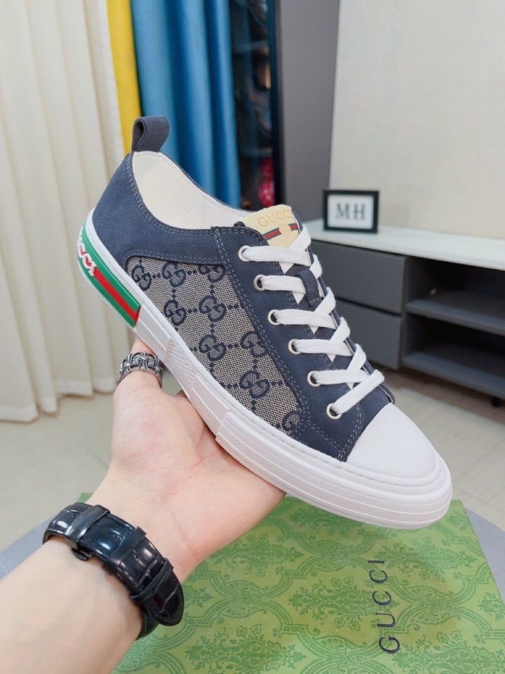 Gucci shoes