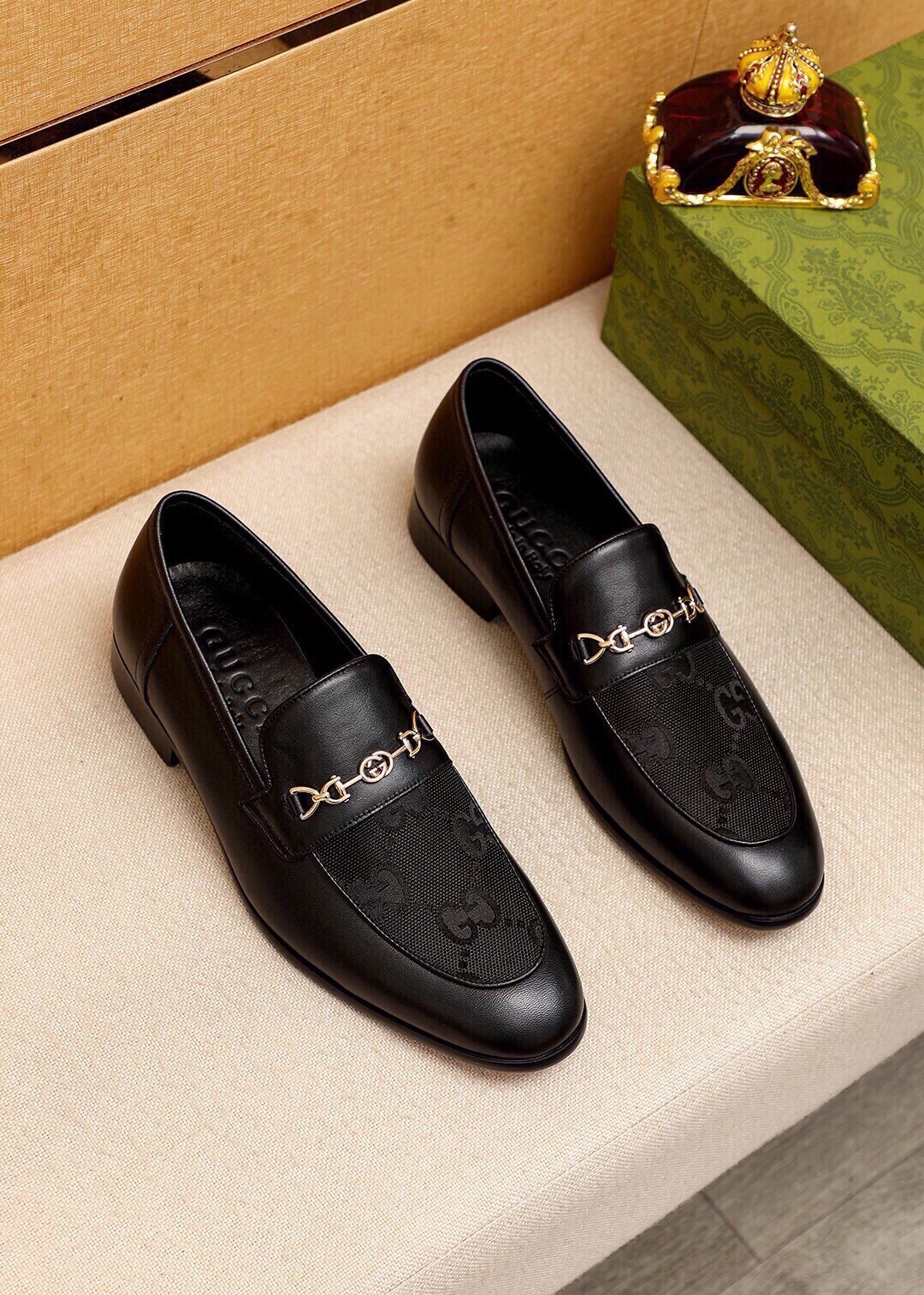 Gucci shoes