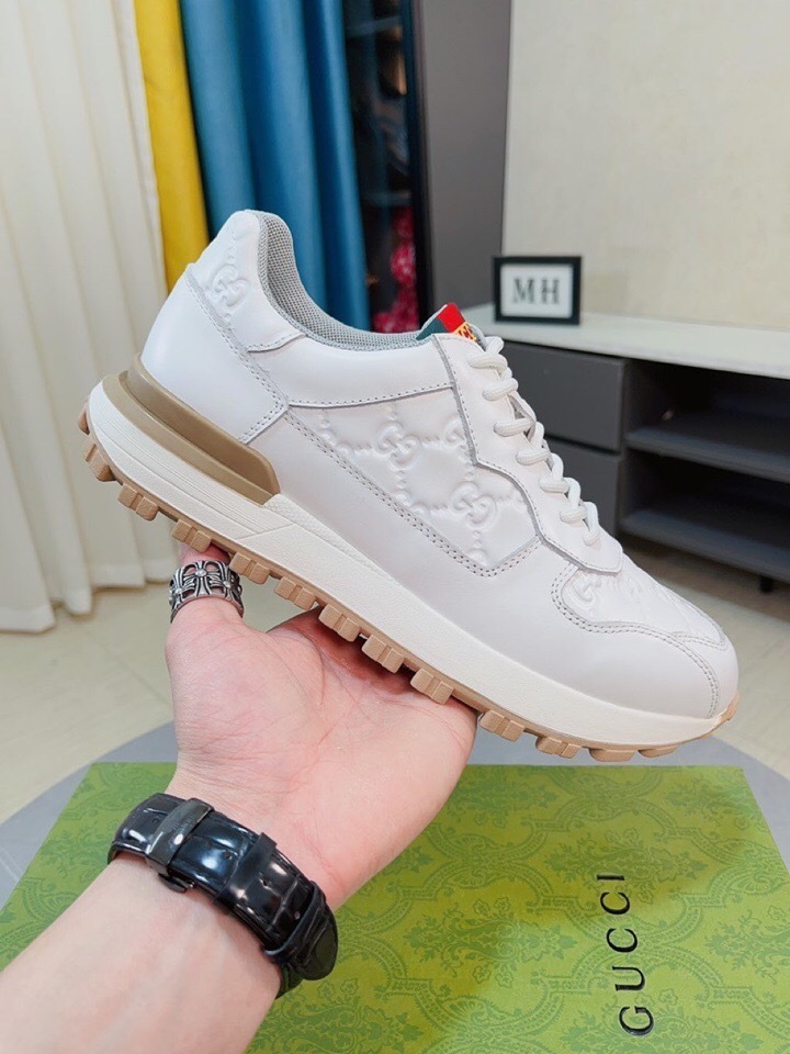 Gucci shoes