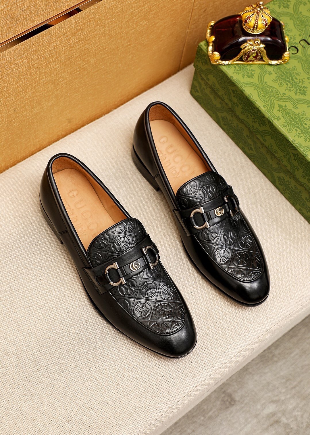 Gucci shoes