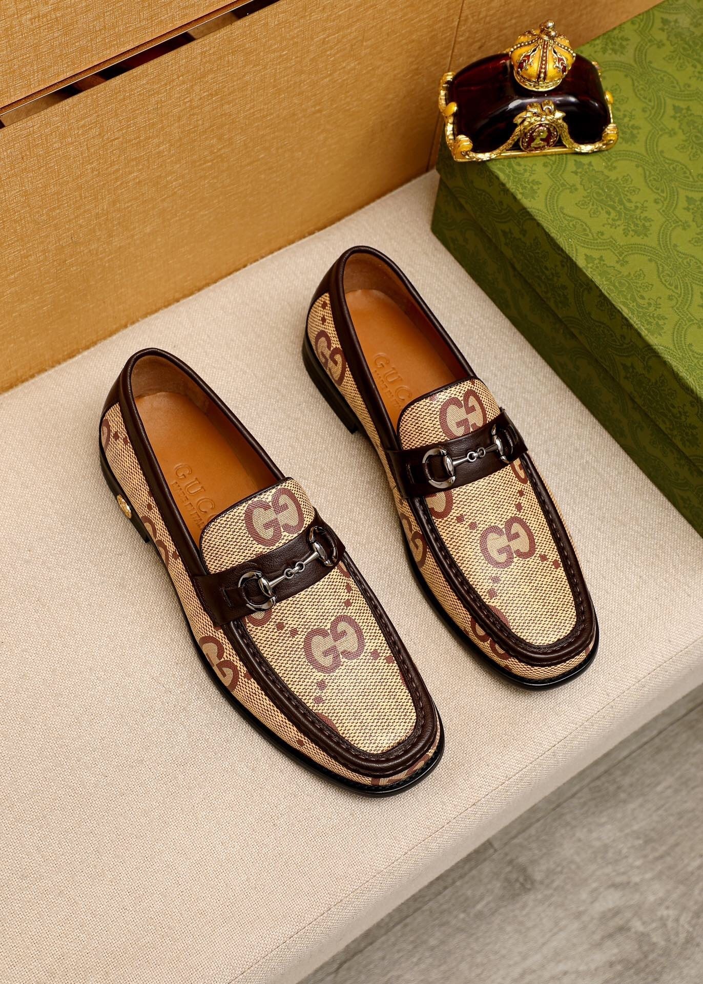 Gucci shoes