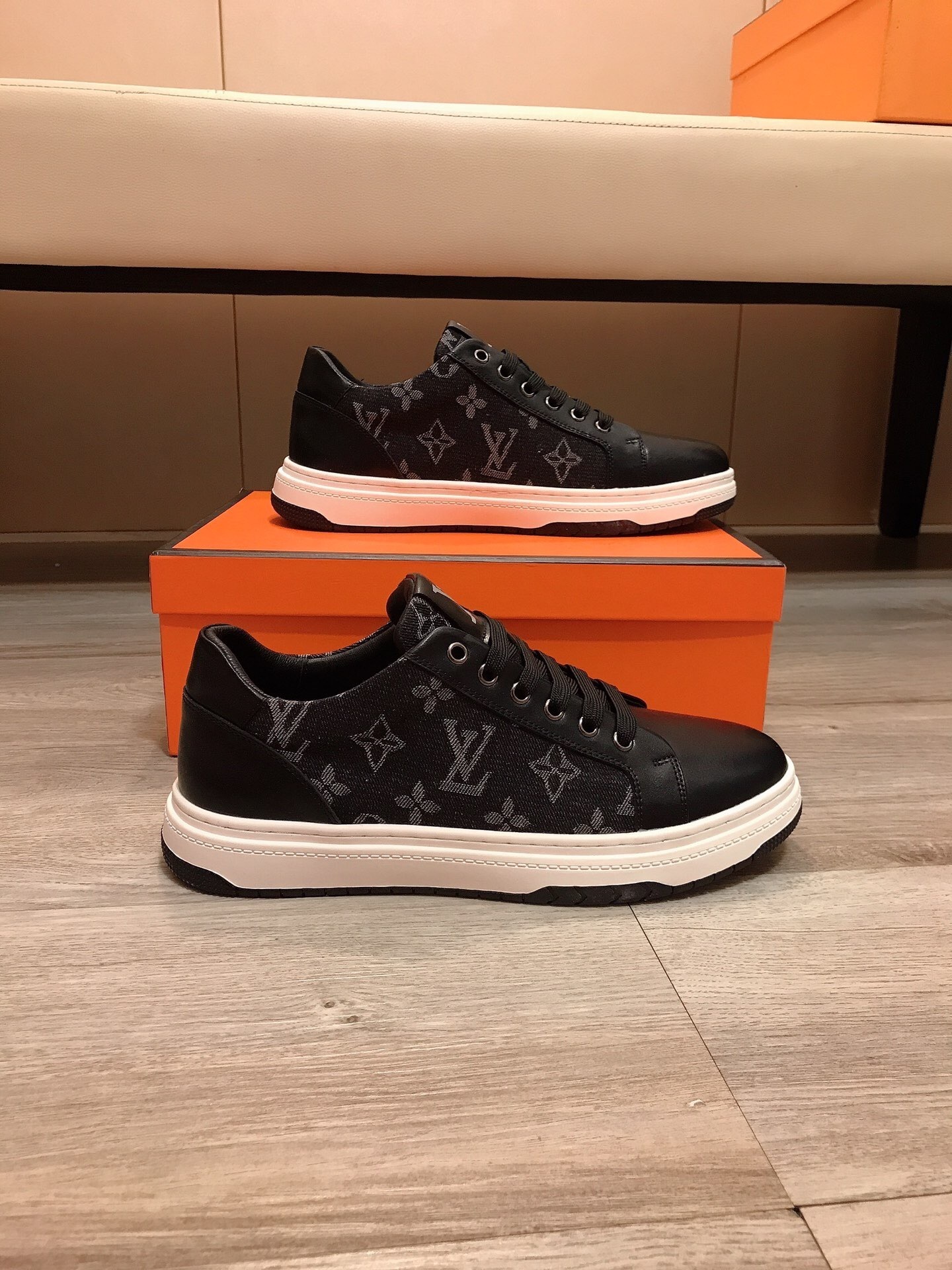 Gucci shoes