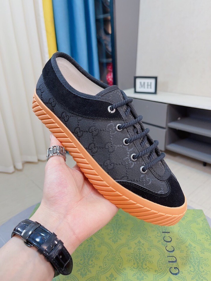 Gucci shoes
