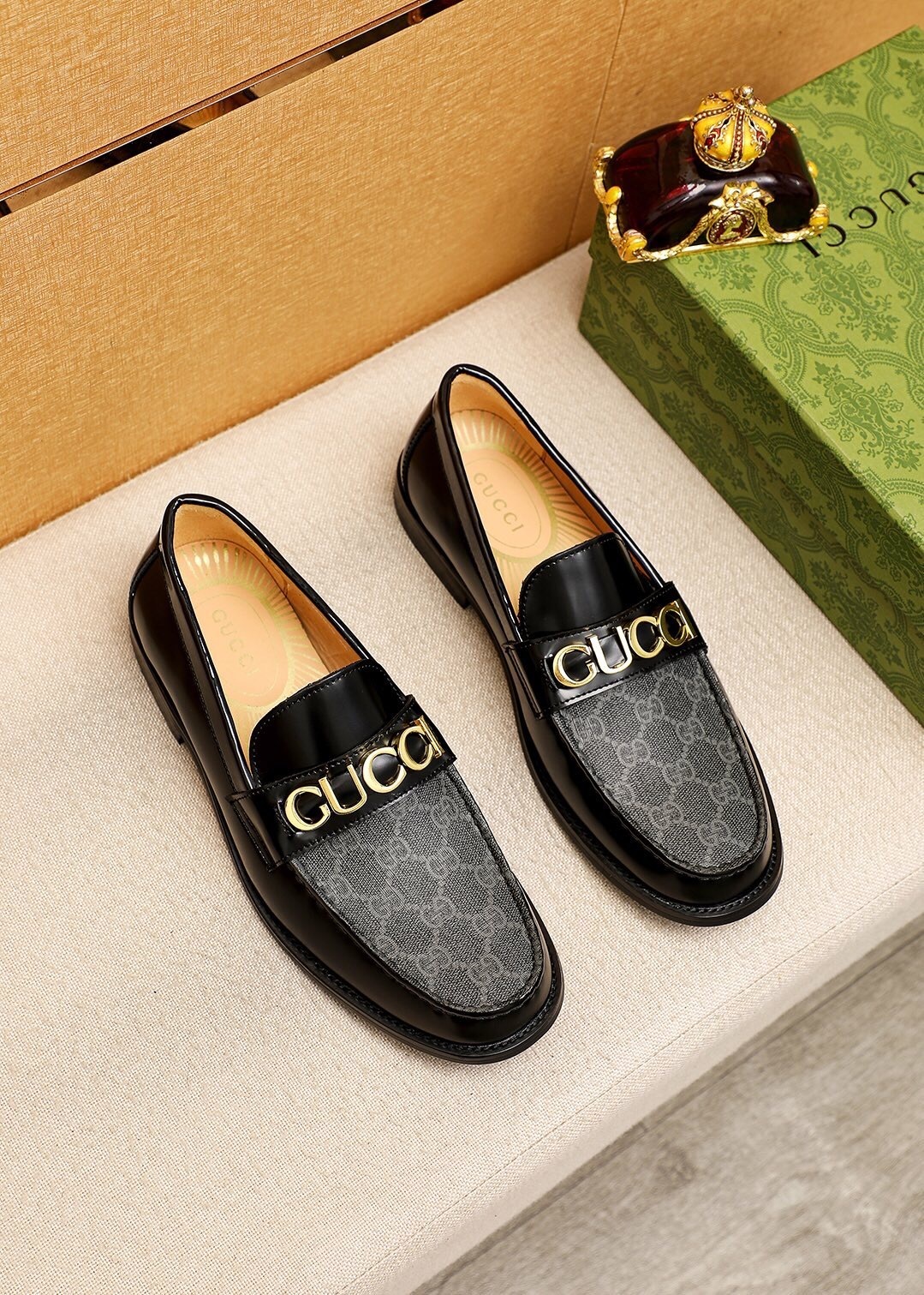 Gucci shoes