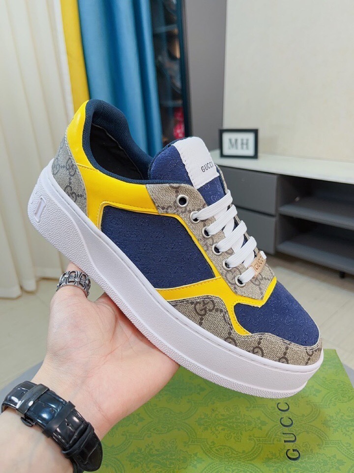 Gucci shoes