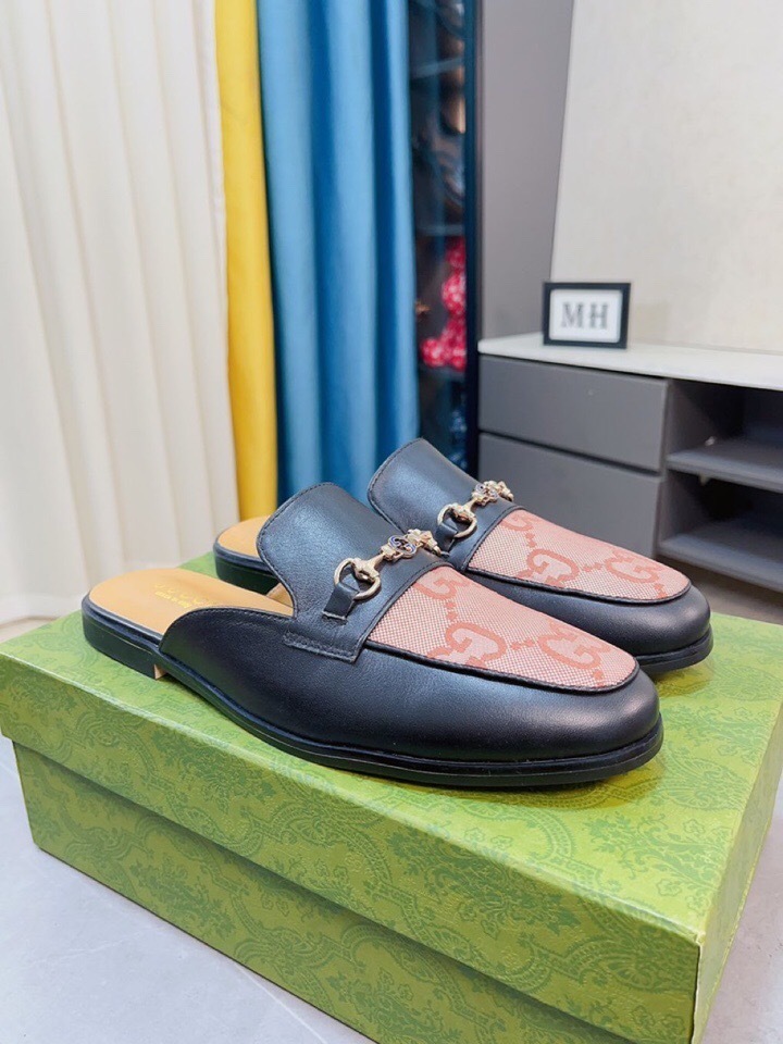 Gucci shoes