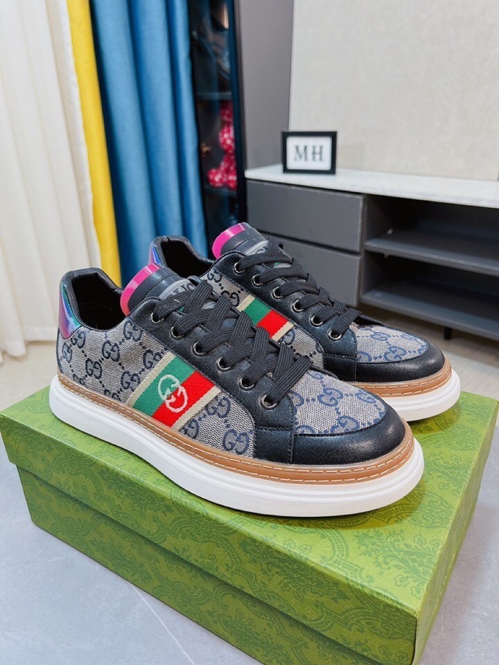 Gucci shoes