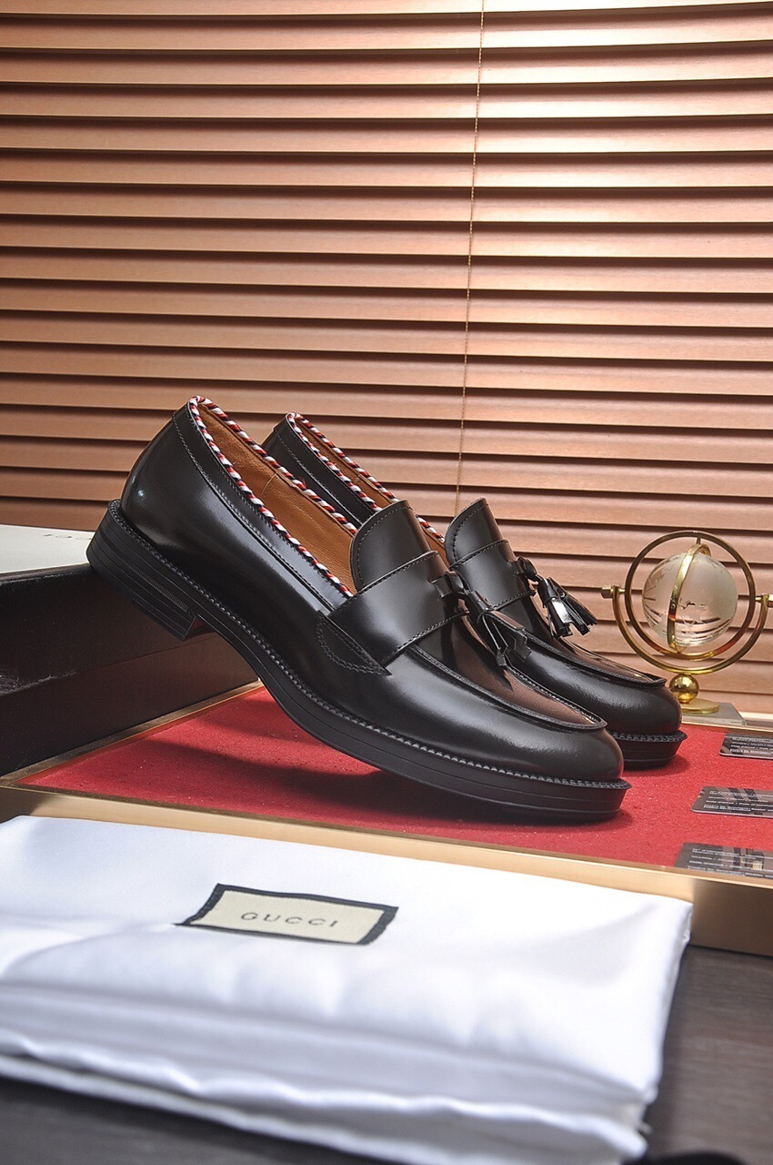 Gucci shoes