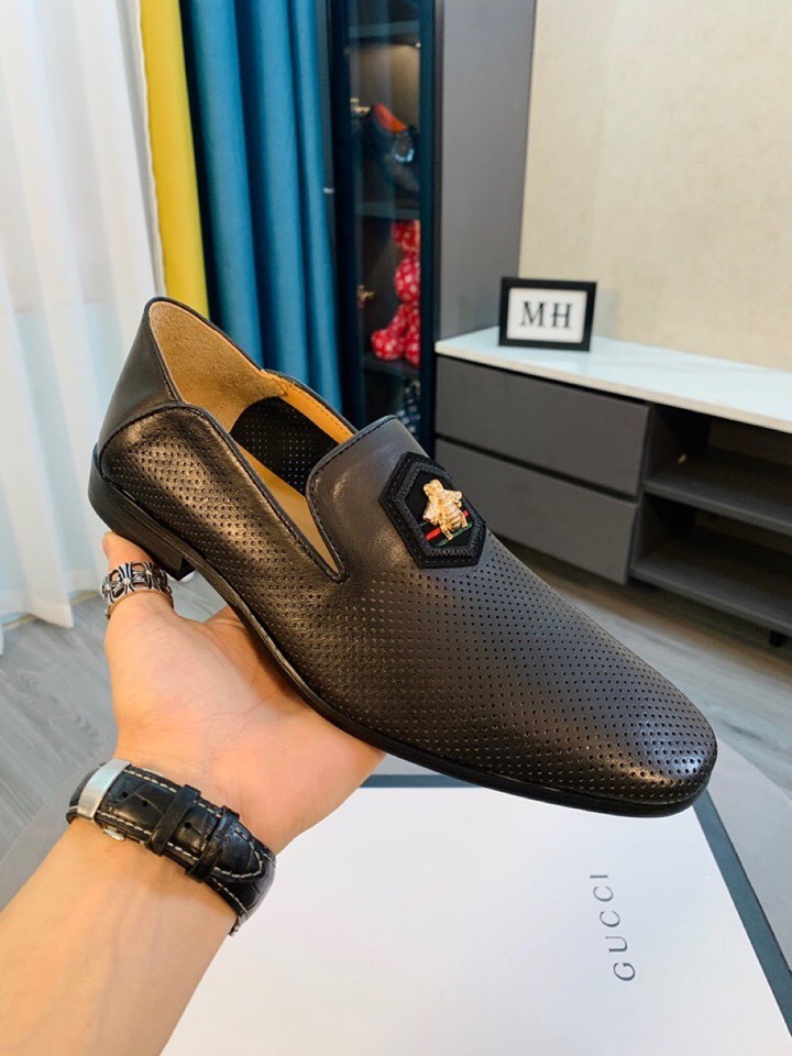 Gucci shoes
