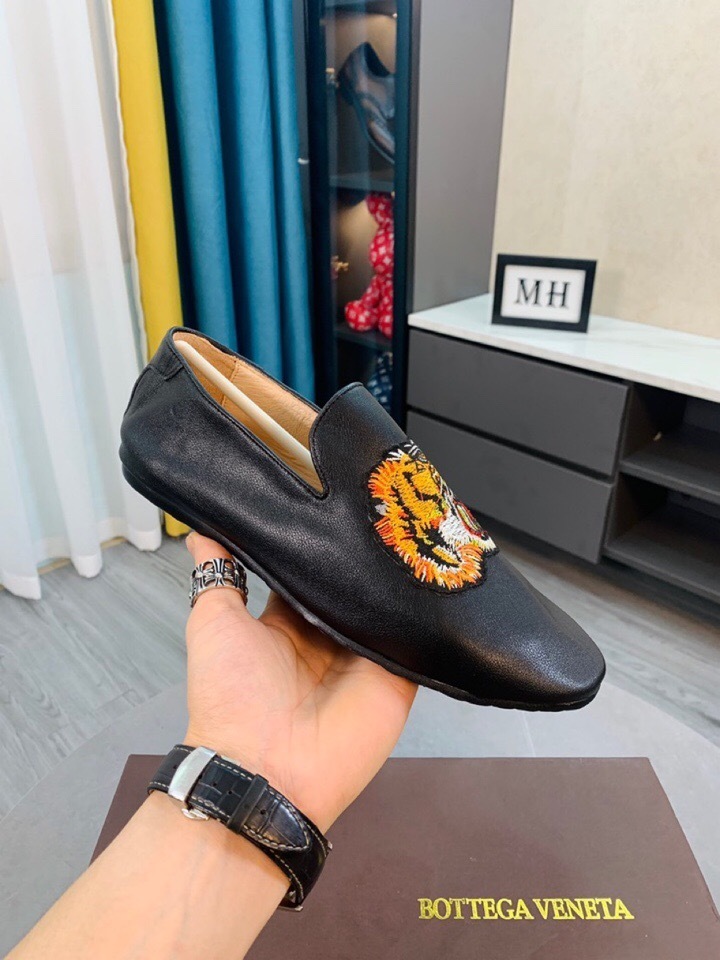 Gucci shoes