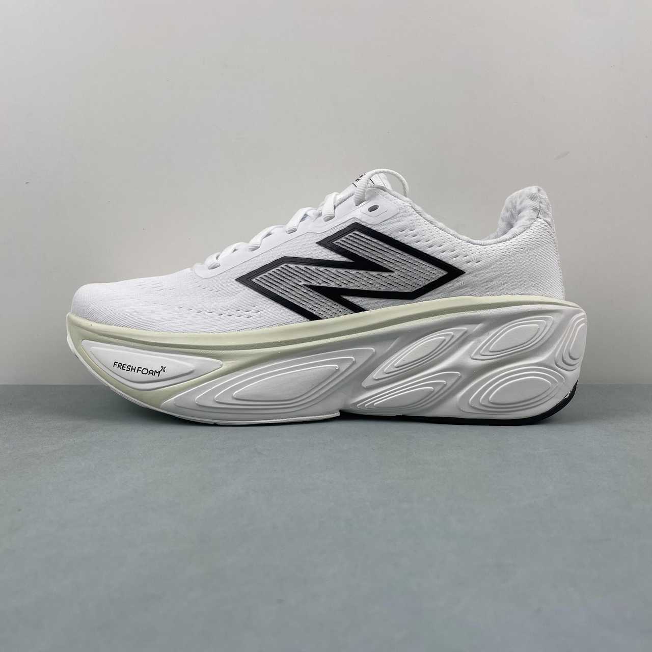 New Balance FuelCell Rebel 5 Runing Shoes