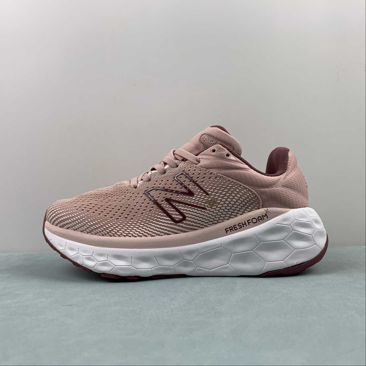 New Balance NB840 Runing Shoes