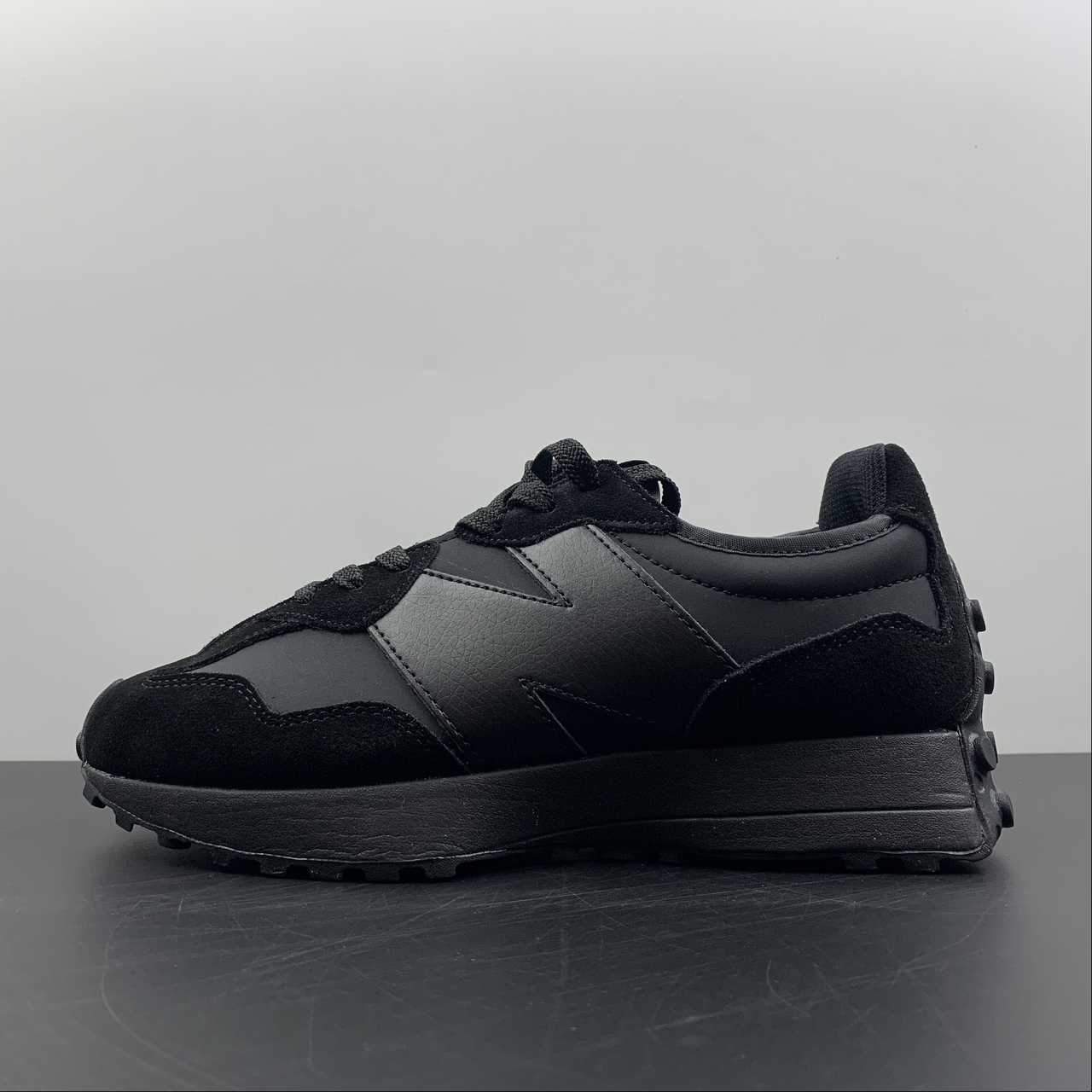 New Balance NB327 Runing Shoes
