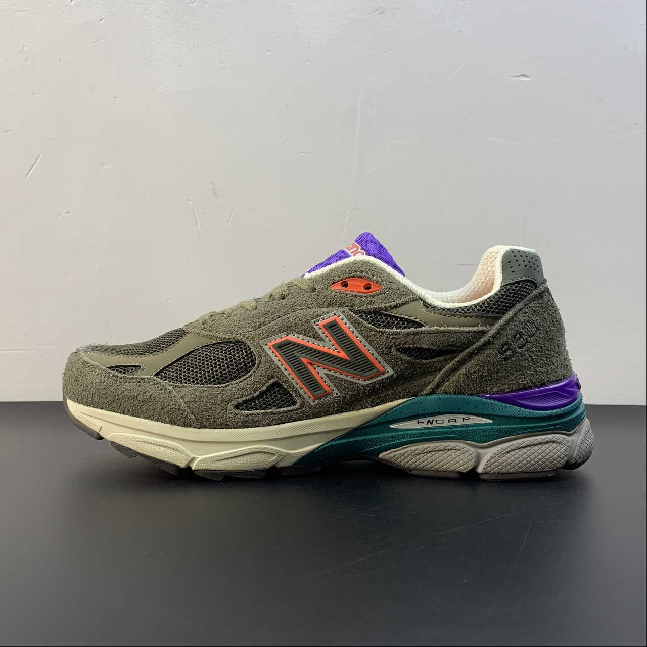 New Balance NB990 Runing Shoes