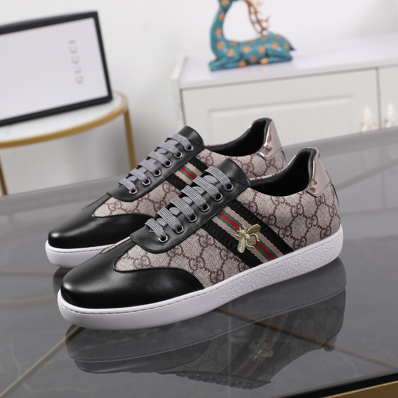 Gucci shoes