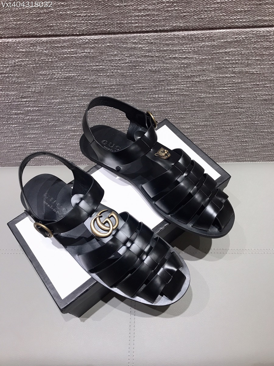 Gucci shoes