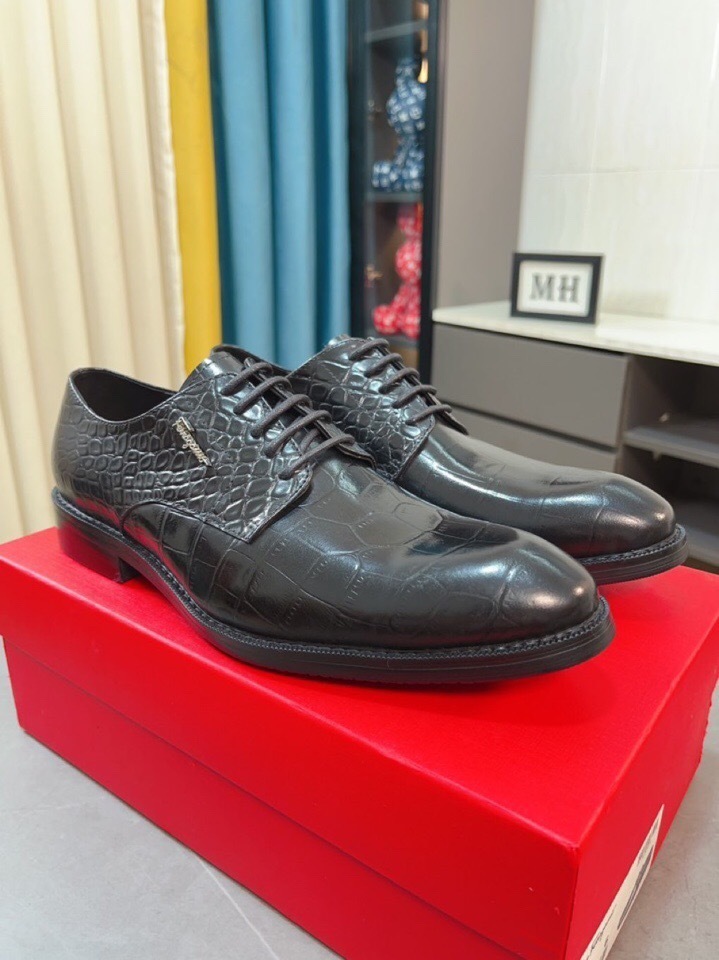 Fendi shoes