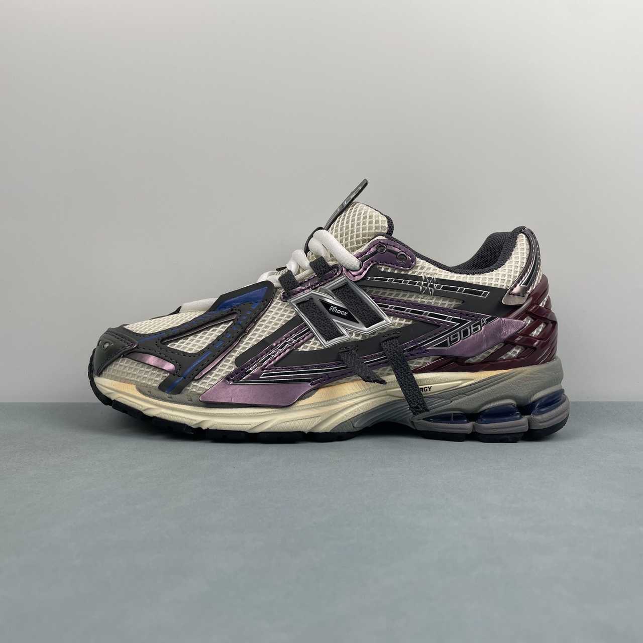 New Balance NB1906 Runing Shoes