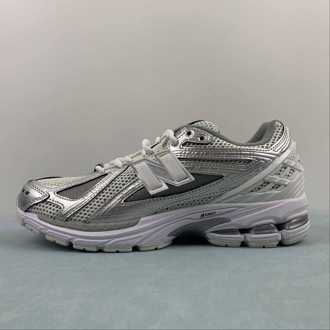 New Balance NB1906 Runing Shoes