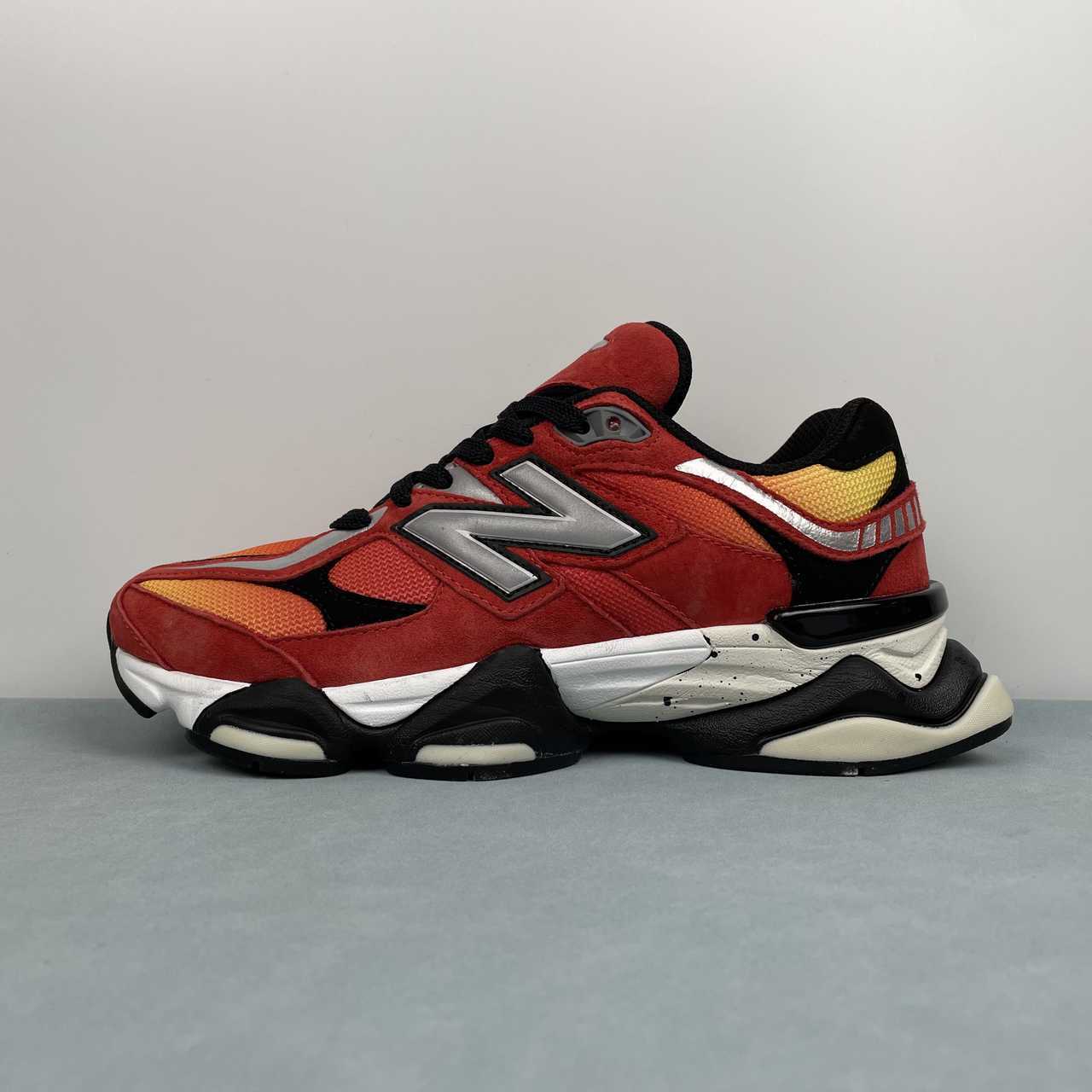 New Balance NB9060 Runing Shoes