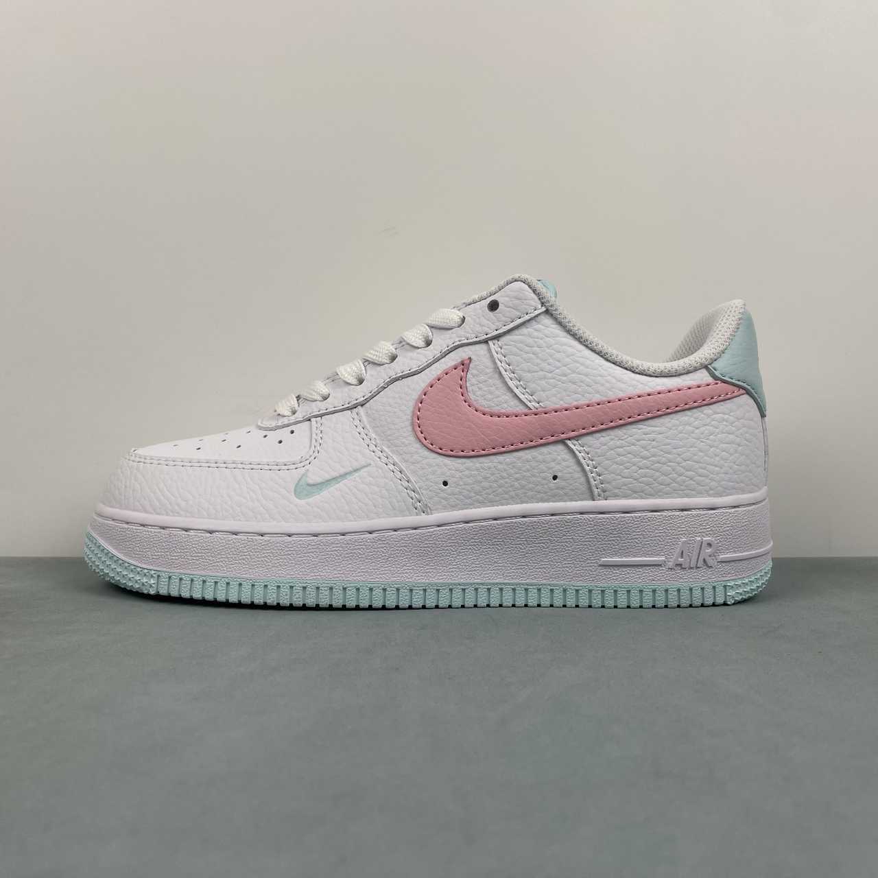 Nike Air Force 1 Shoes