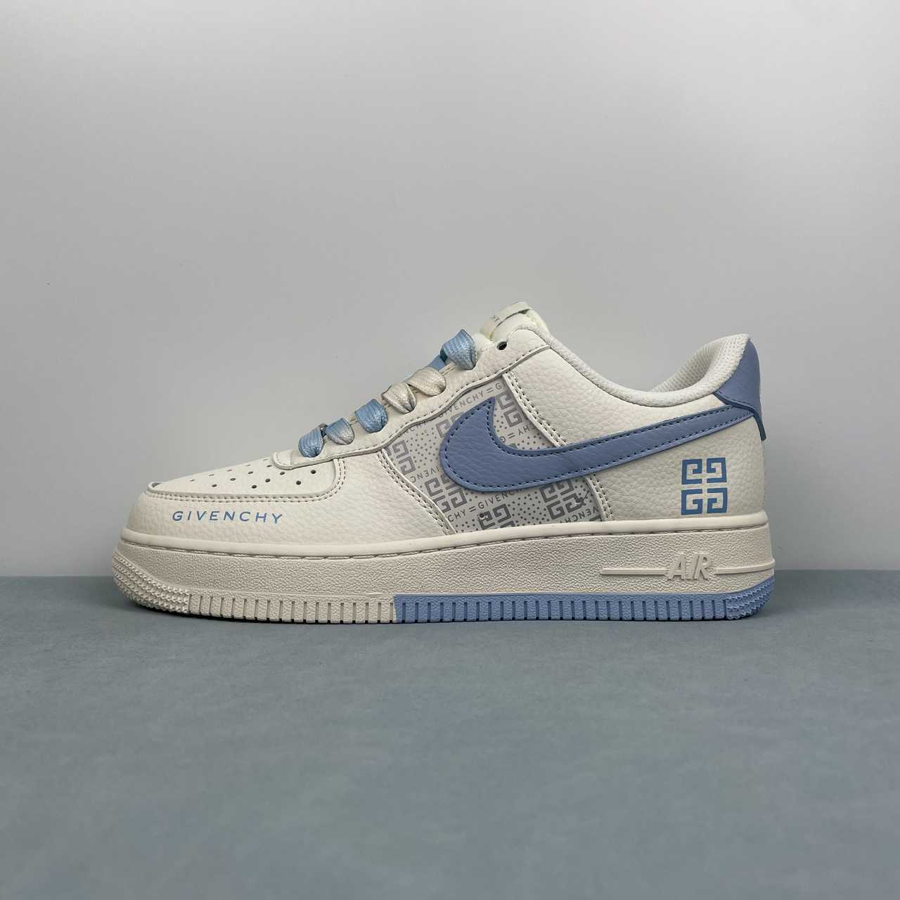 Nike Air Force 1 Shoes