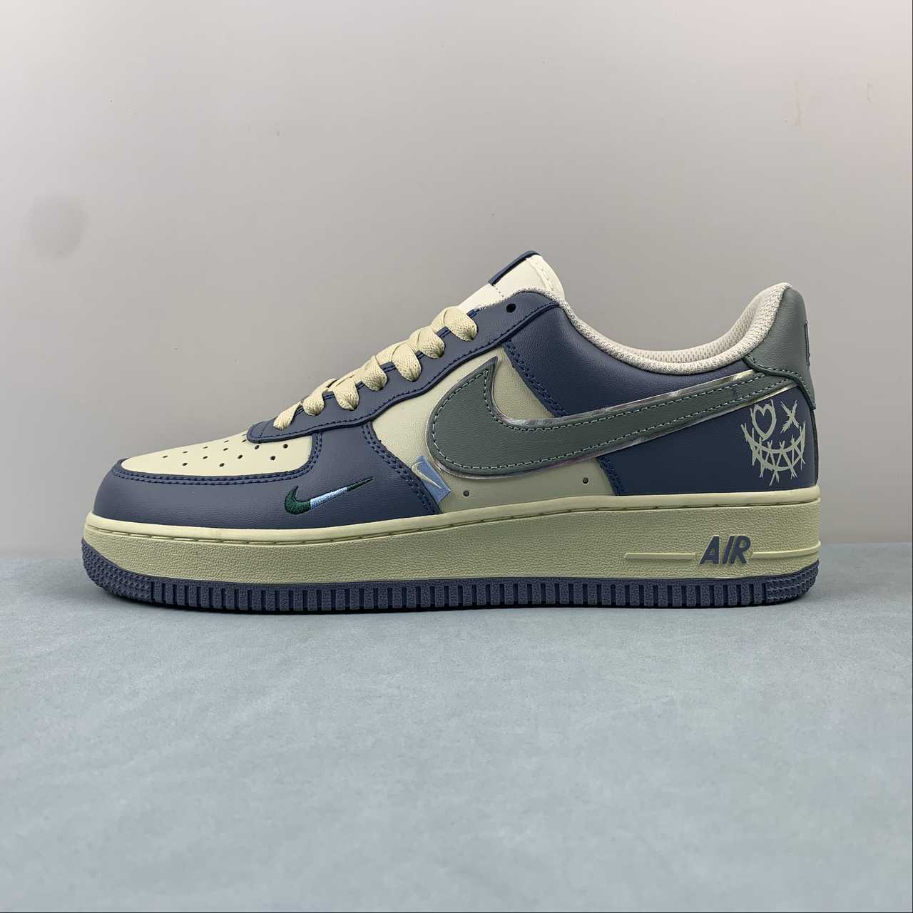 Nike Air Force 1 Shoes