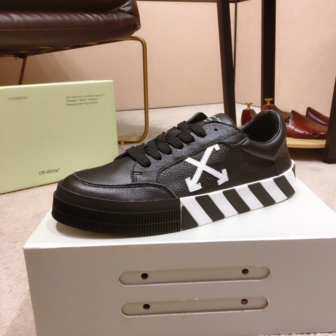 Off-white Mens sneakers