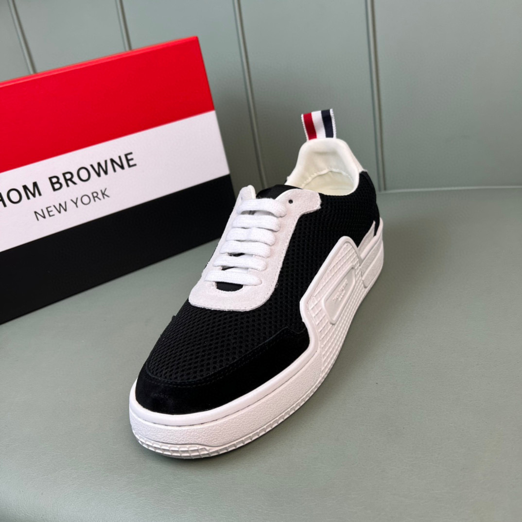 THOM BROWNE men sneakers