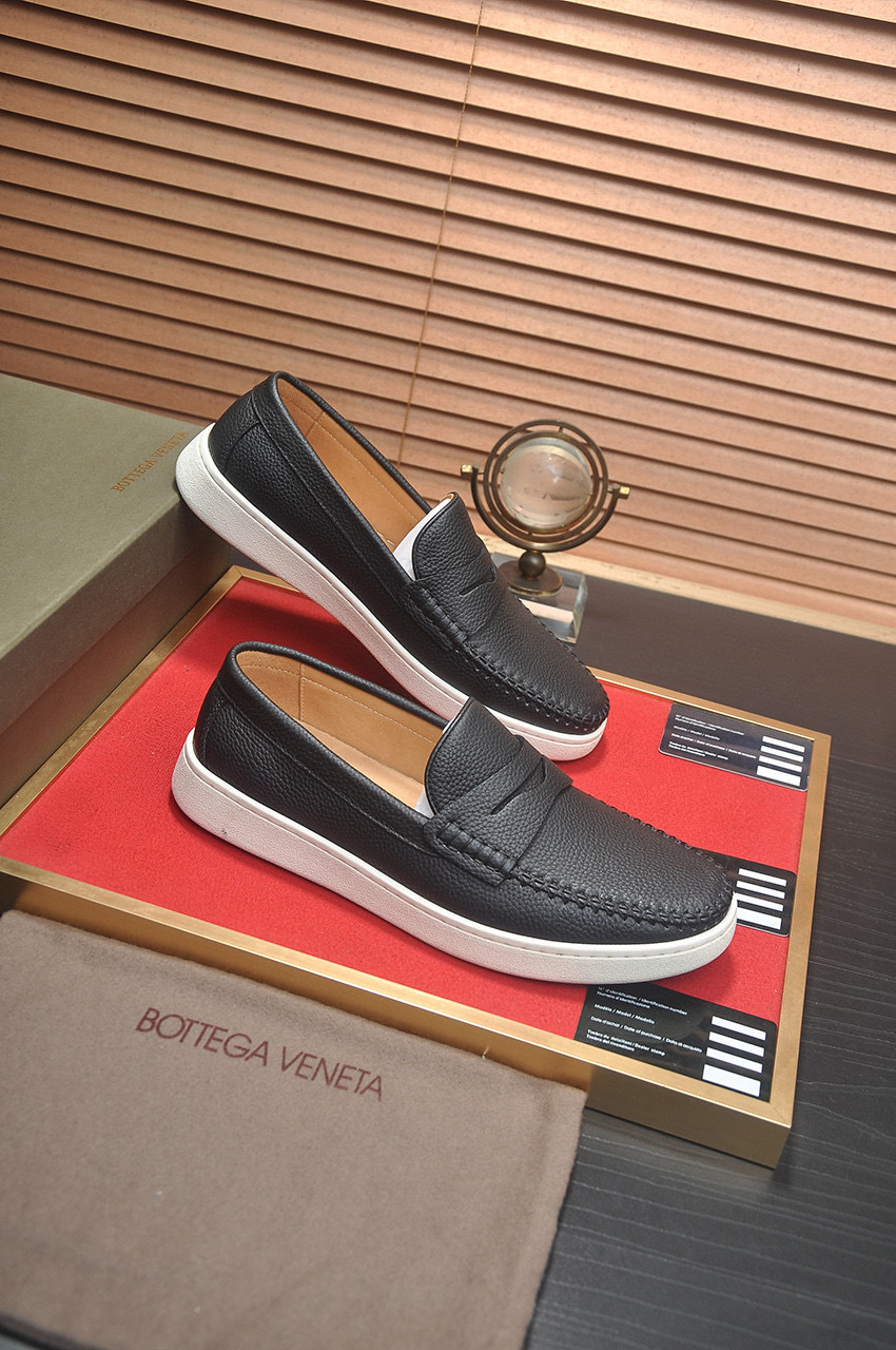 Bottega Veneta leather gommino driving shoes