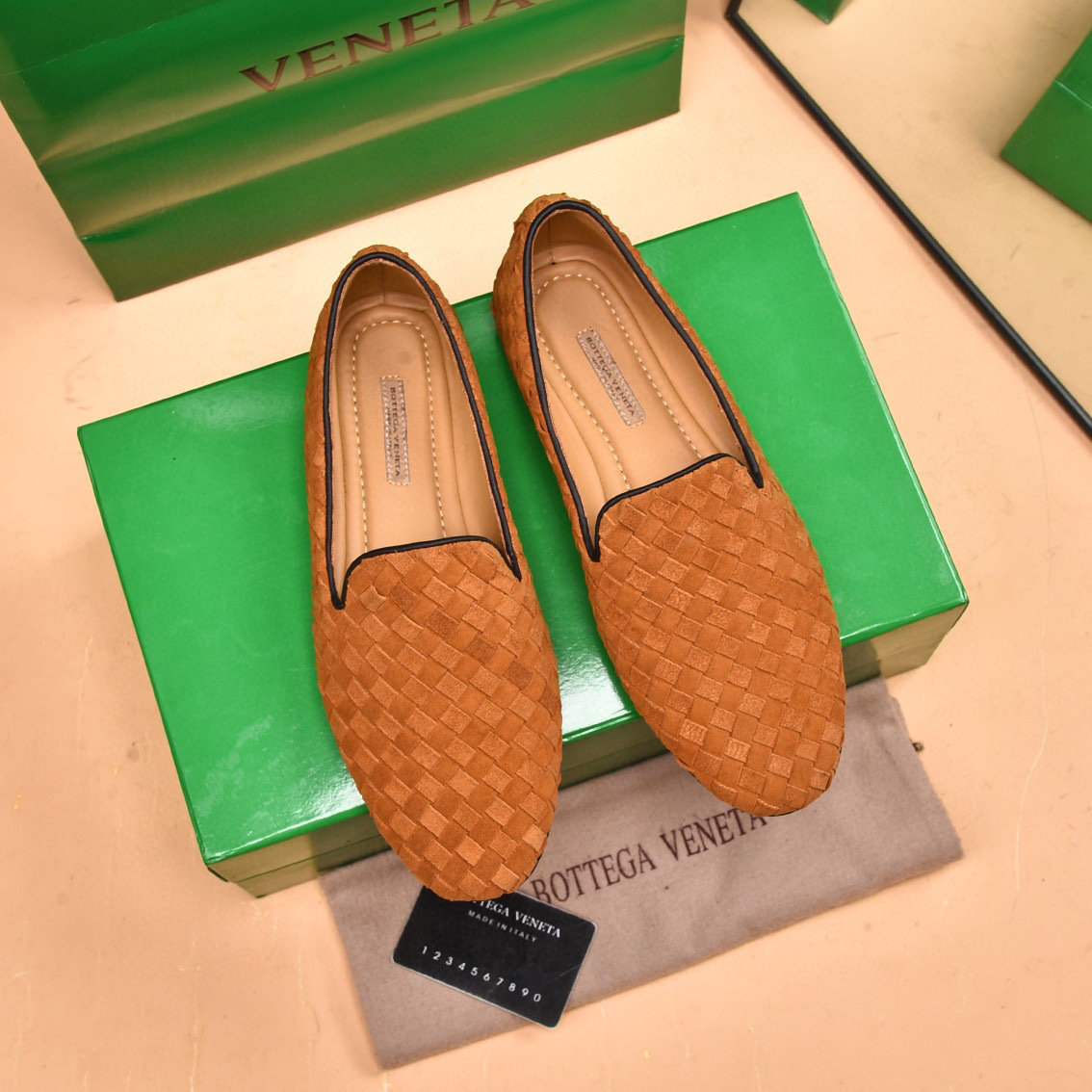 Bottega Veneta leather shoes