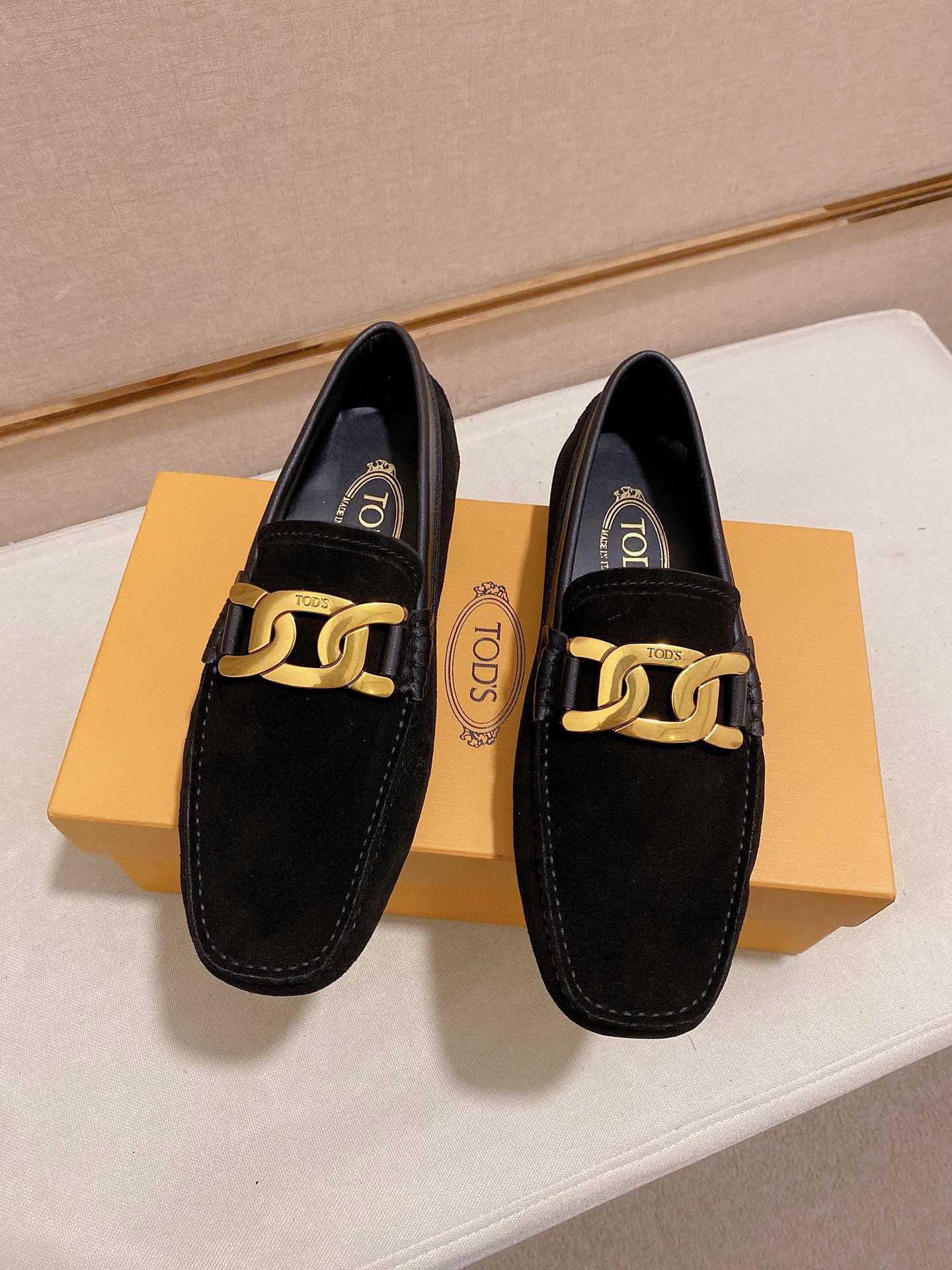 TOD’S leather gommino driving shoes