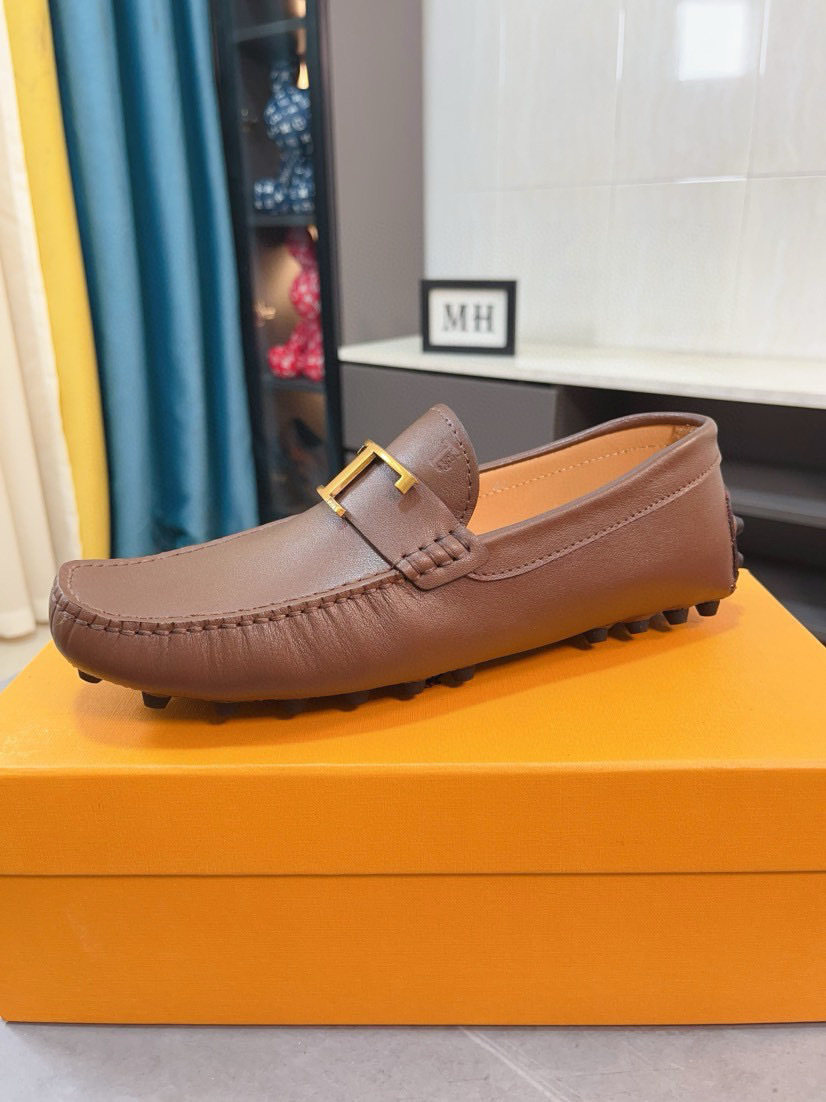 TOD’S leather gommino driving shoes