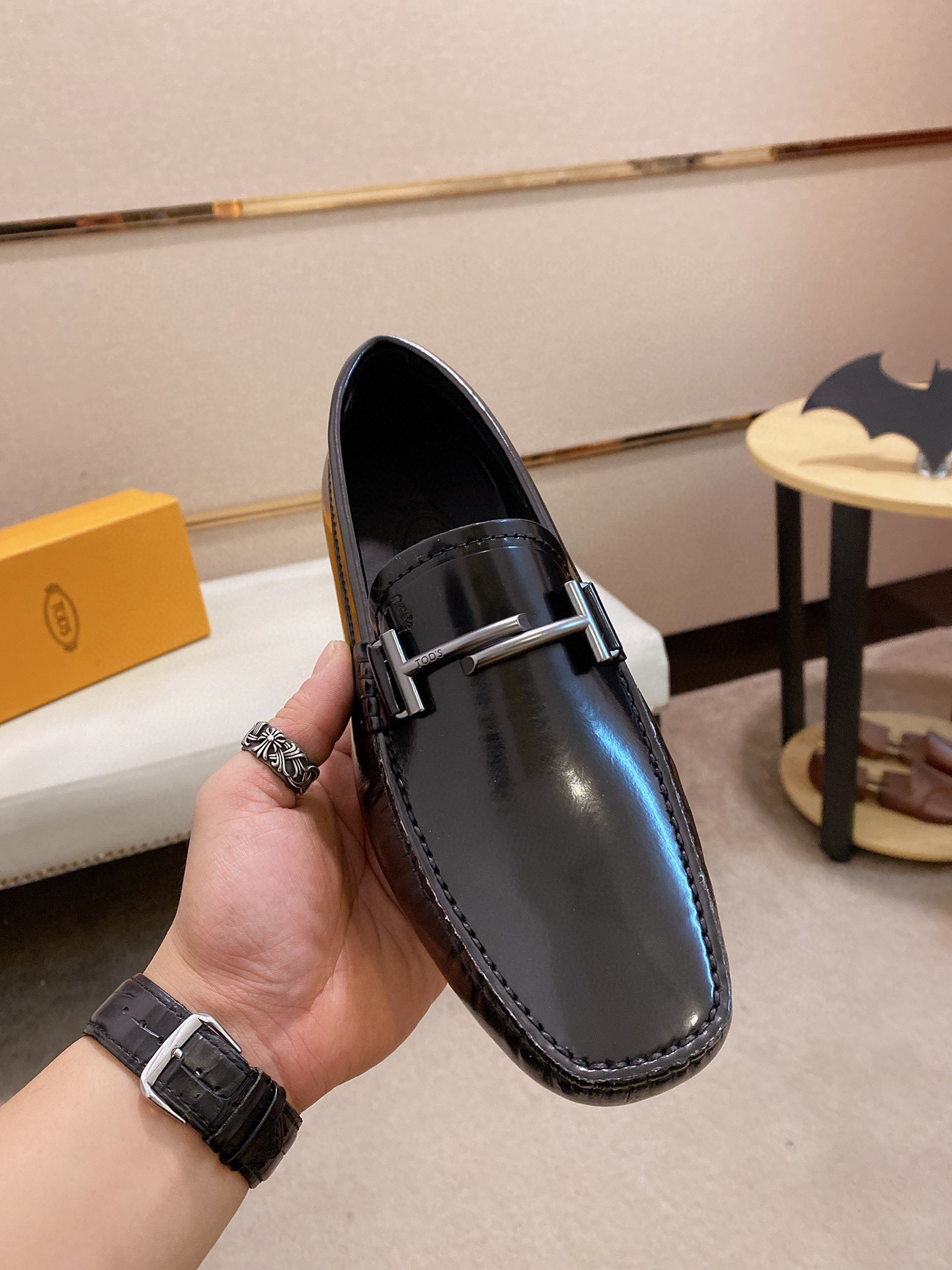 TOD’S leather gommino driving shoes