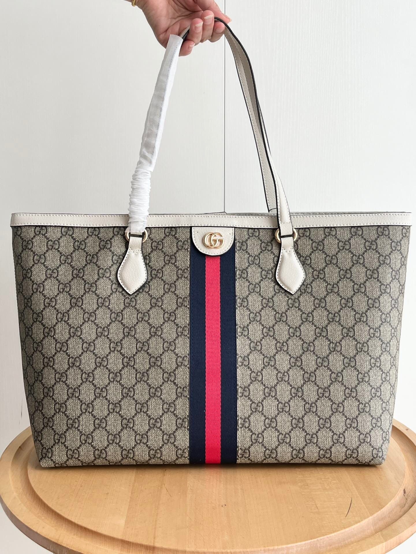 Gucci new 631685 handbag size 38*28*14cm