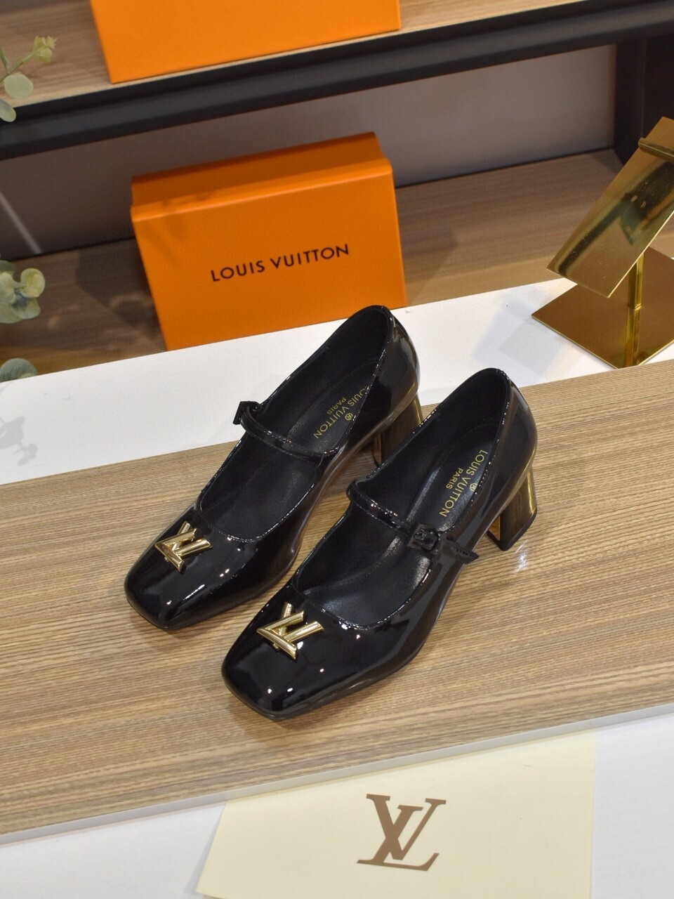 Louis Vuitton new imported old flower cowhide sheepskin lining heel height 5.5cm 35-42