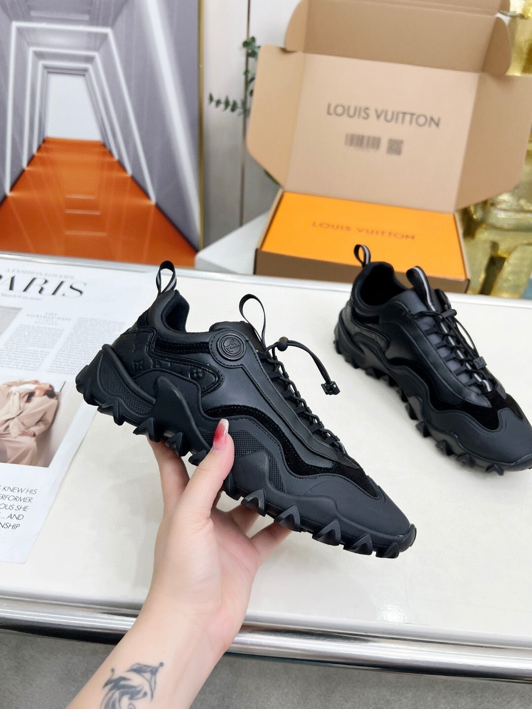 Louis Vuitton New Easy Imported Embossed Cowhide Leather 35-46