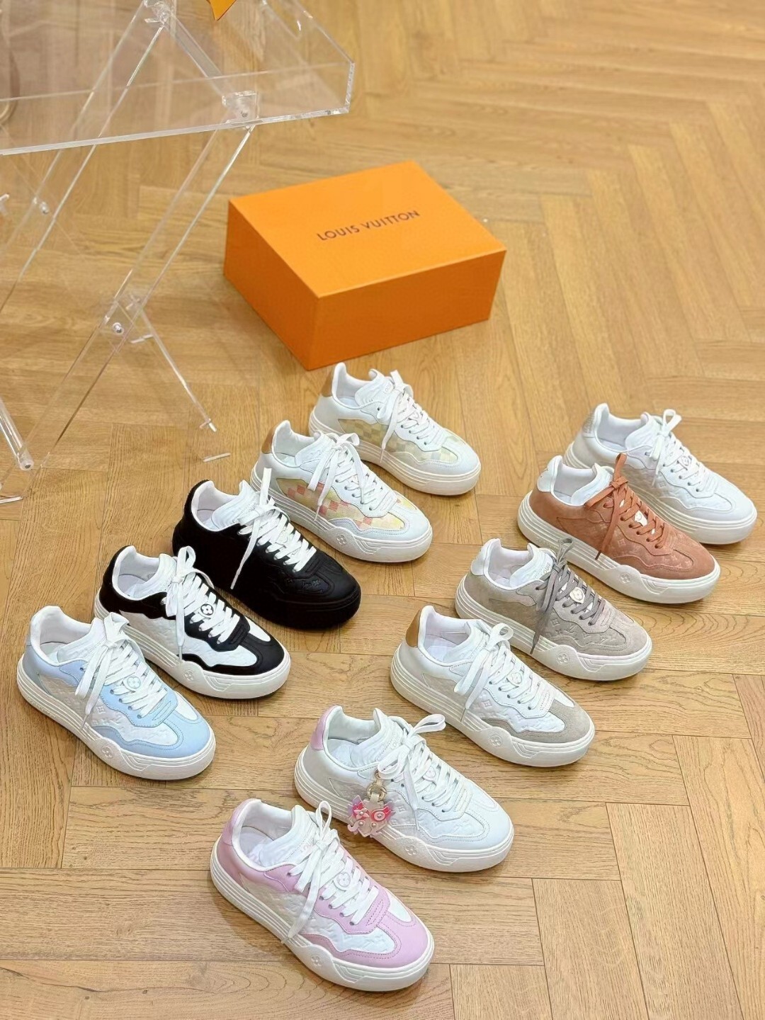 Louis Vuitton new imported cowhide / technology mesh surface breathable mesh lining bottom thickness 5.5cm35-46