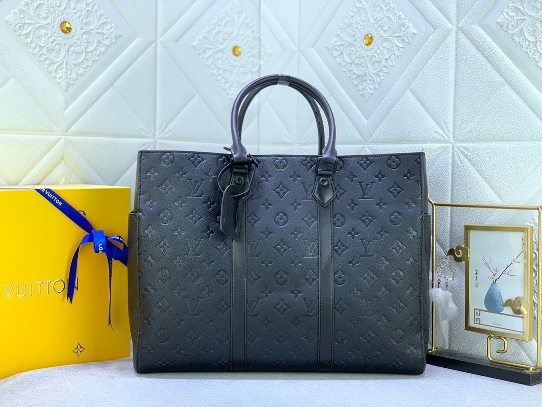 Louis Vuitton new handbag 46451 handbag size 44*33*18cm
