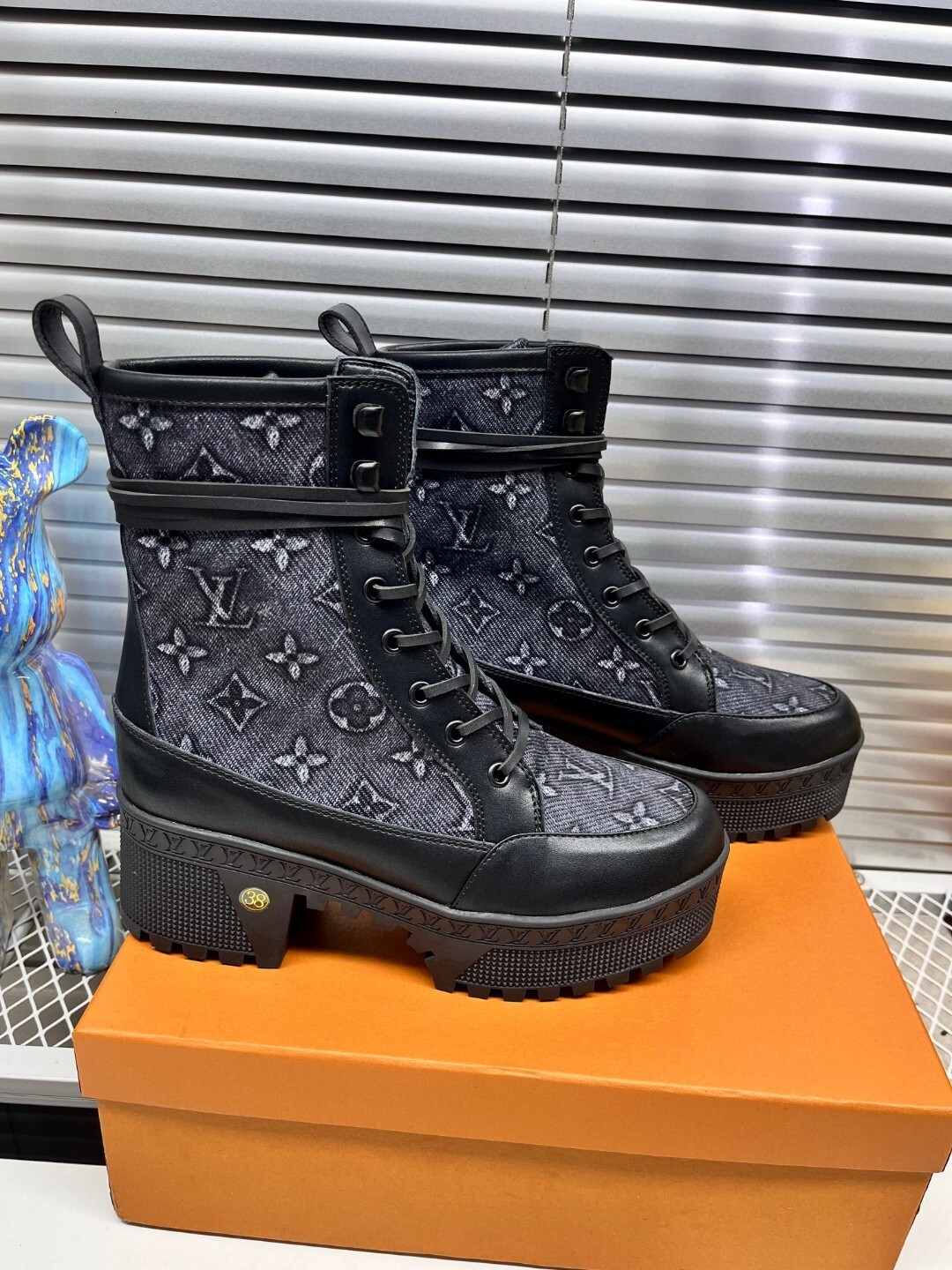 Louis Vuitton new imported cowhide and sheepskin lining 35-42